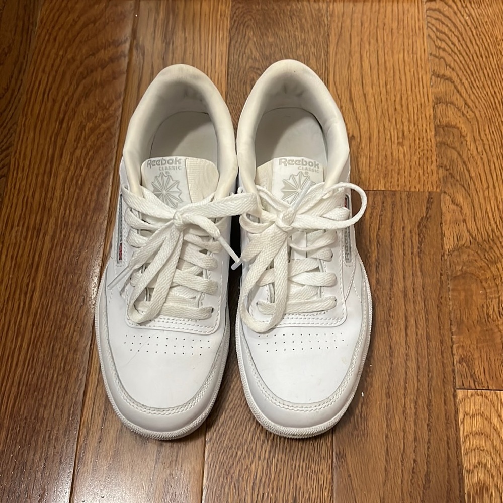 Reebok Classic Club C Big Kids Sz 3.5